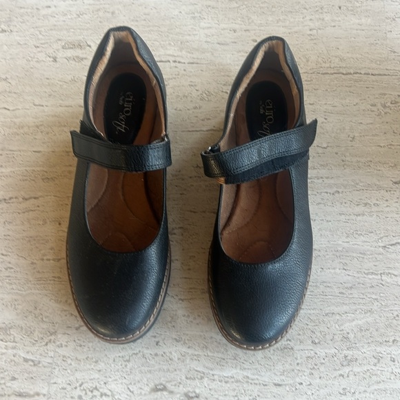 Sofft EuroSoft Mary Jane Wedges 8 - Picture 2 of 7